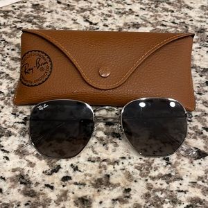 Ray Ban Hexagonal Flat Lens Black Sunglasses